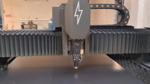 Laserowa głowica tnąca fiber z autofokusem GS03C do cięcia blach 1 mm