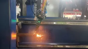 Laserowa głowica tnąca fiber LCF15A do ukosowania stali węglowej 7 mm