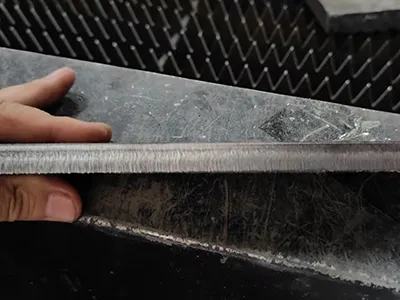 Laserowa głowica tnąca fiber 15 kW z autofokusem